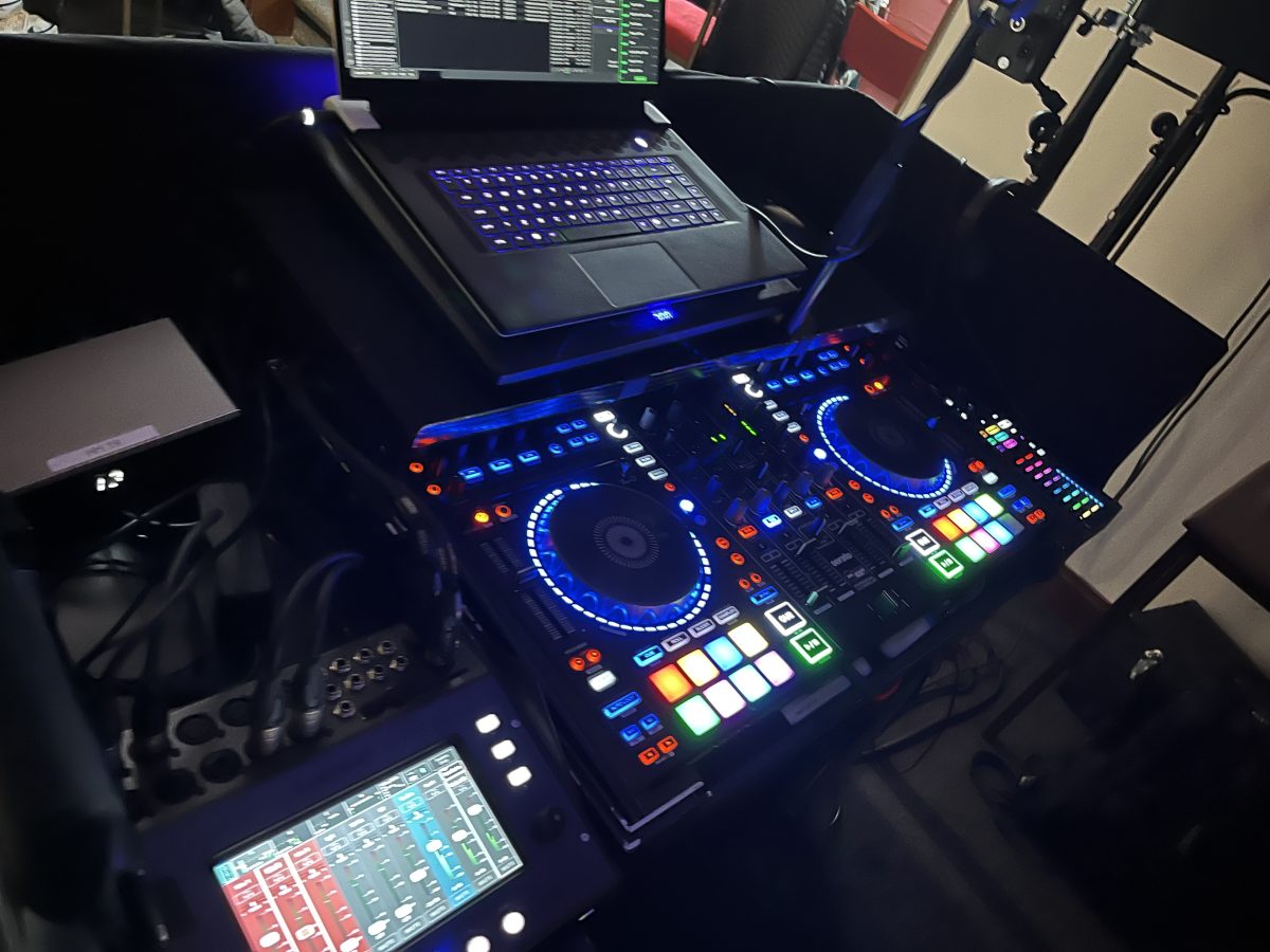 Wedding DJ at the Signet Library, Edinburgh | Premier Disco Weddings