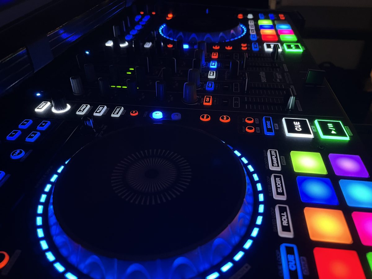 Wedding DJ at Dalmahoy Hotel, Edinburgh | Premier Disco Weddings